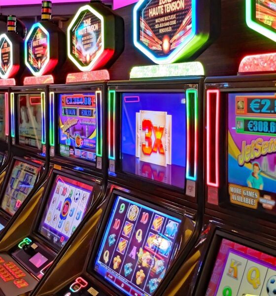 Experience Endless Entertainment with Free Slot Machine Games at Casino World