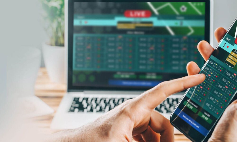 "Exploring the Role of Mobile Apps in Live Sports Betting"